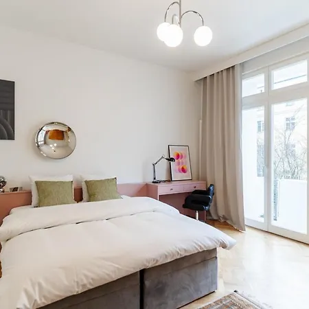 Concierge Ochota Apartment